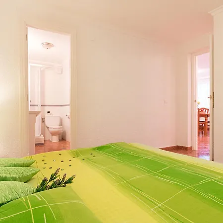 Villa Denia, 4 Dormitorios, 8 Personas - Es-262-27 Dénia